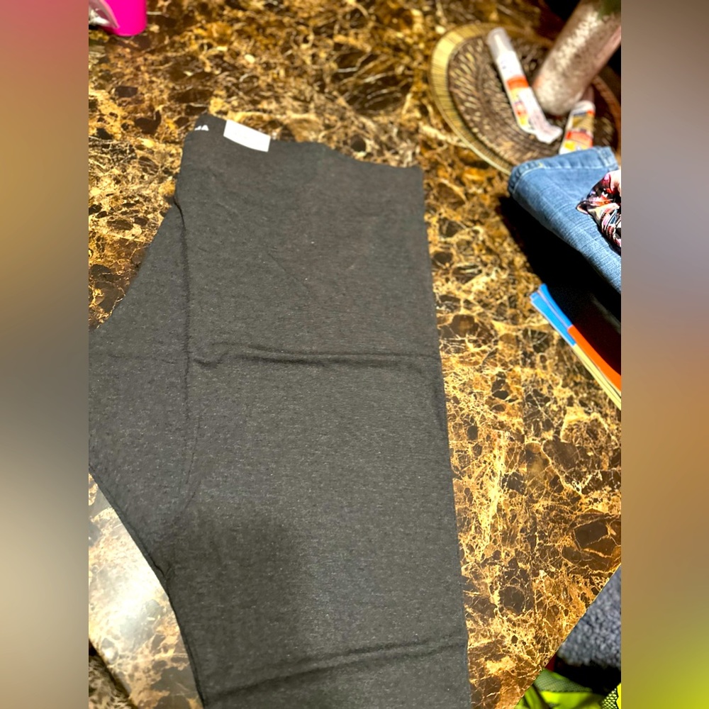 Women plus size brand new capri legging